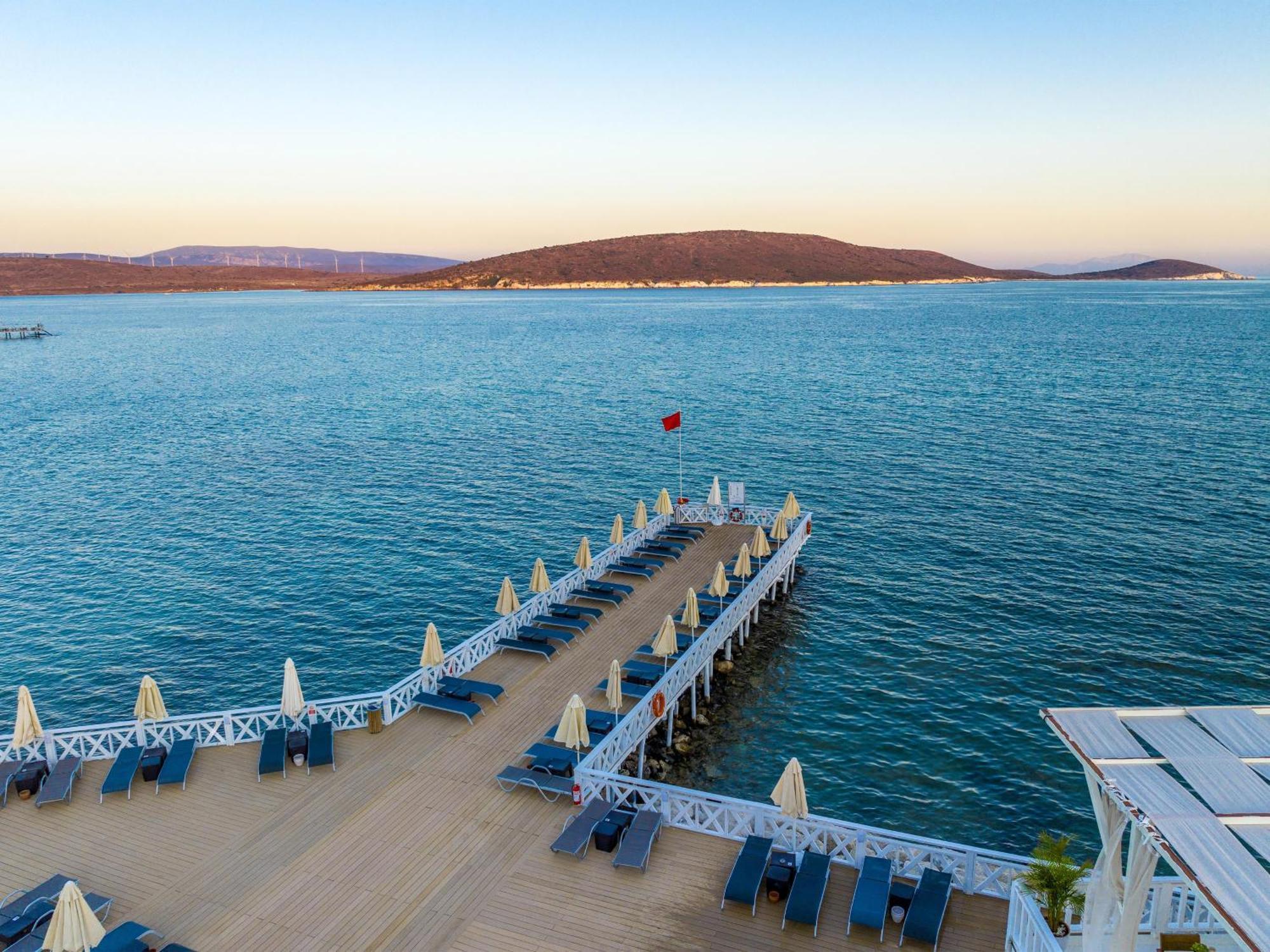Design Plus Seya Beach Hotel Alaçatı Extérieur photo