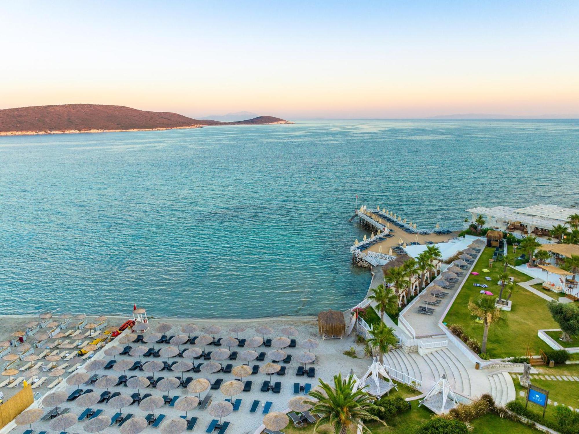 Design Plus Seya Beach Hotel Alaçatı Extérieur photo
