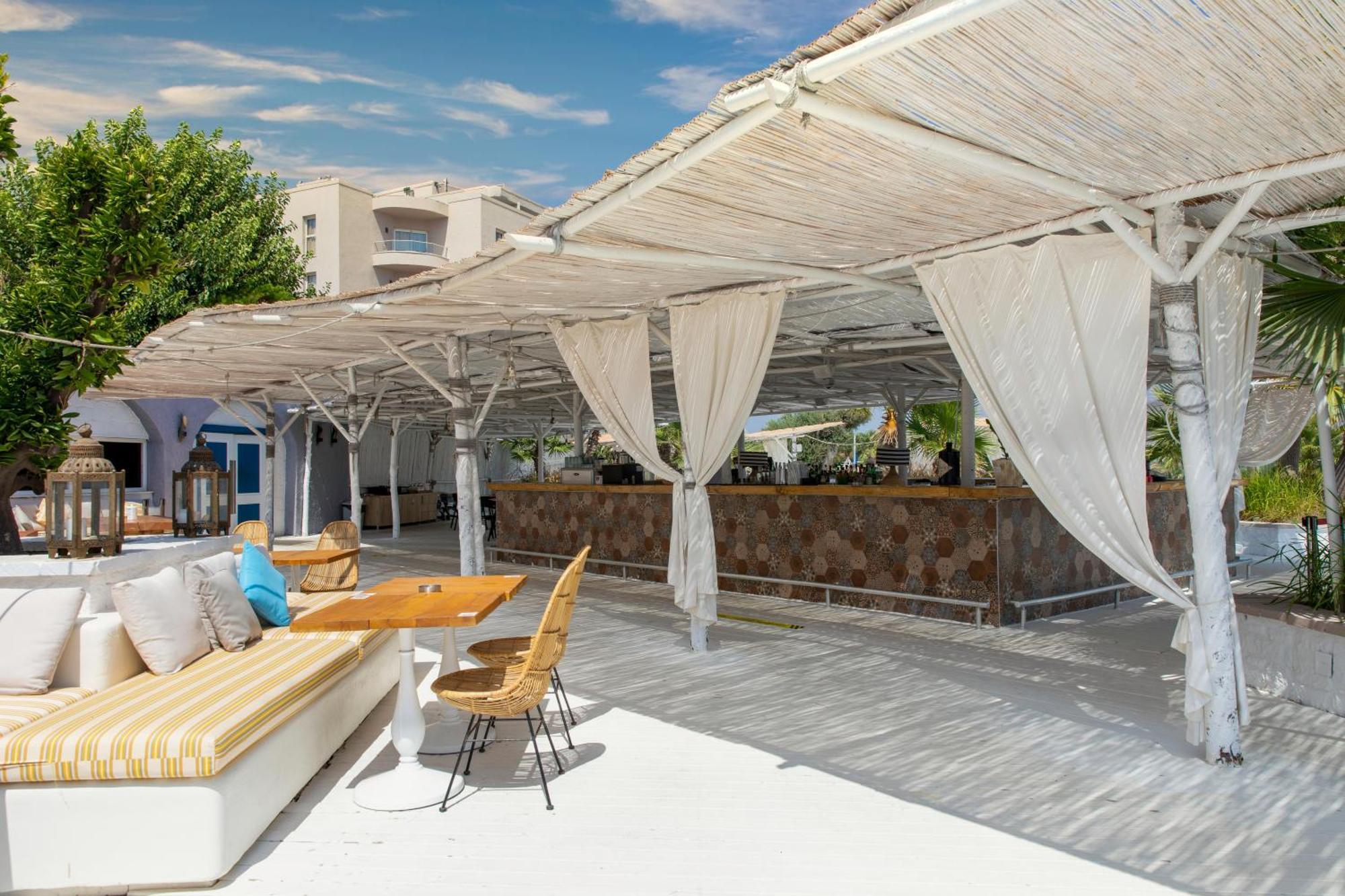Design Plus Seya Beach Hotel Alaçatı Extérieur photo