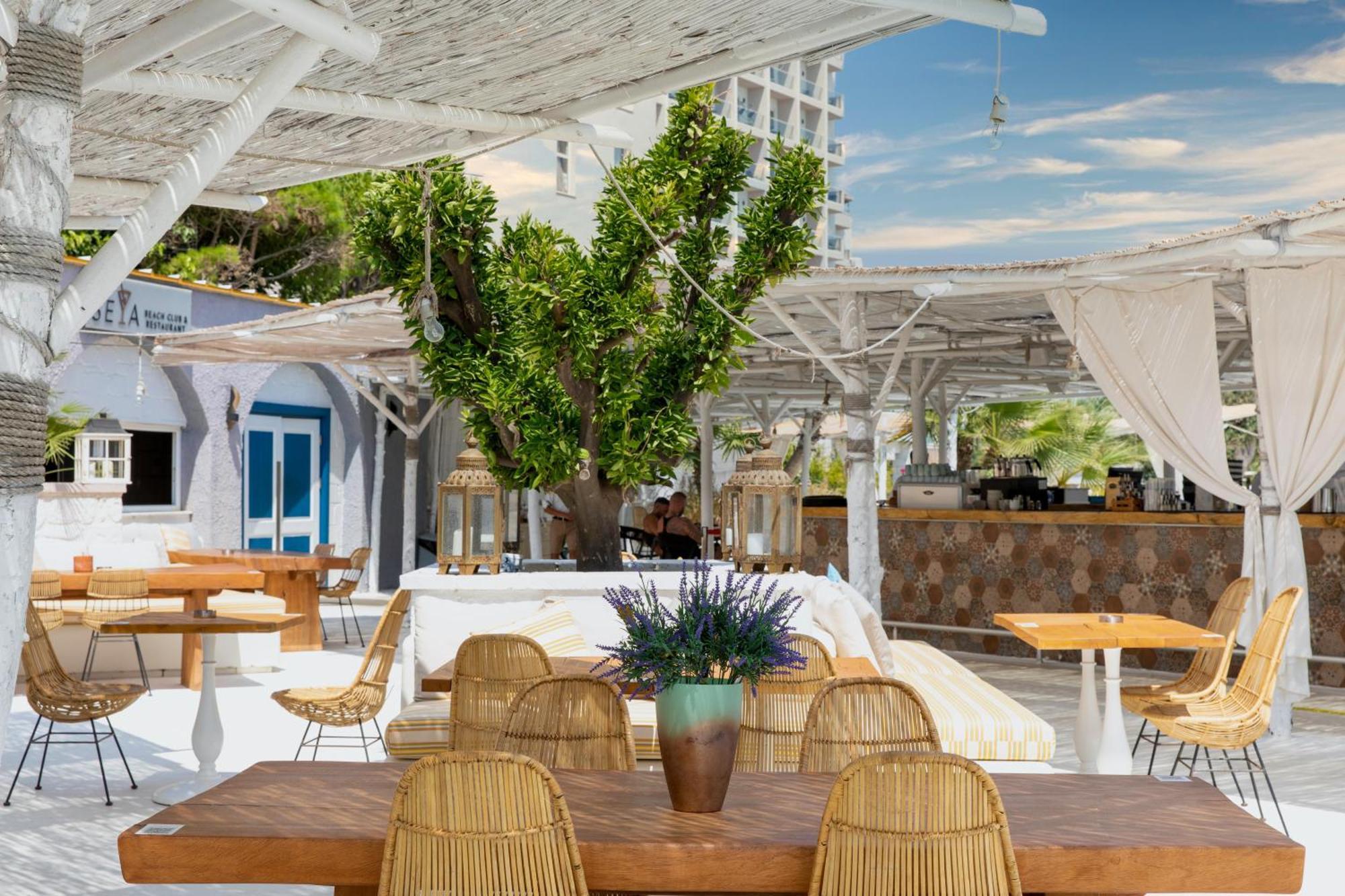 Design Plus Seya Beach Hotel Alaçatı Extérieur photo